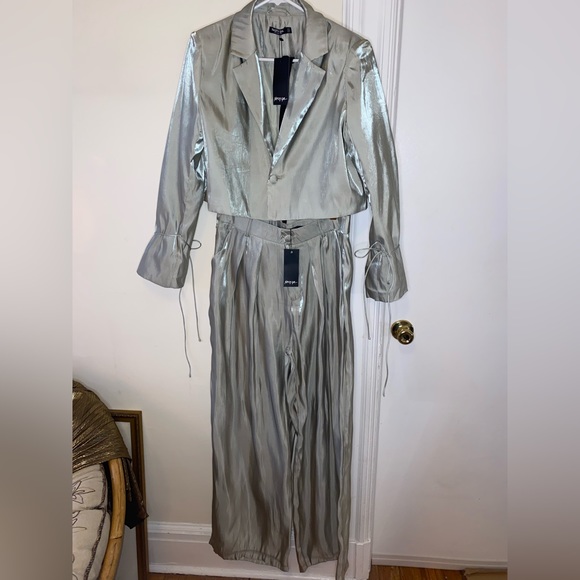 NWT NastyGal Mint Green Blazer and high waisted pant set. - Picture 2 of 10